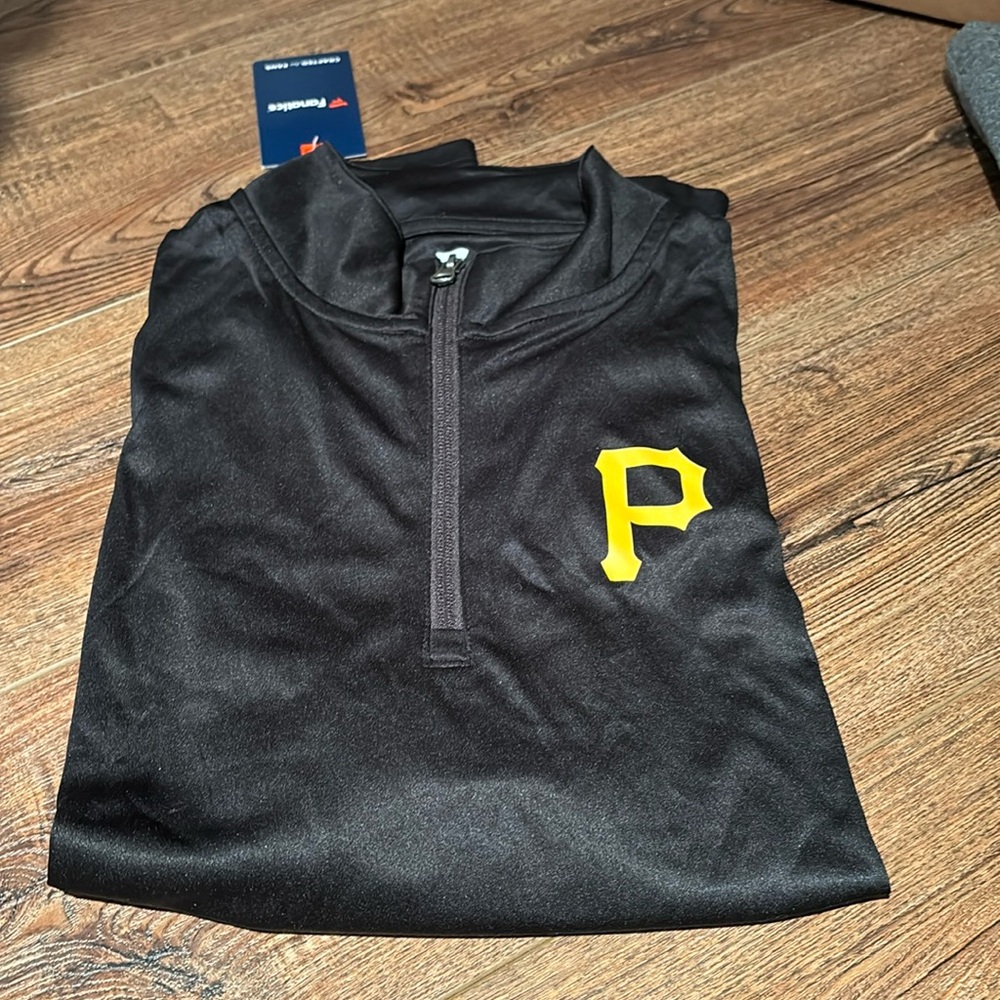 NWT Pittsburgh Pirates Fanatics Quarter-zip Size L